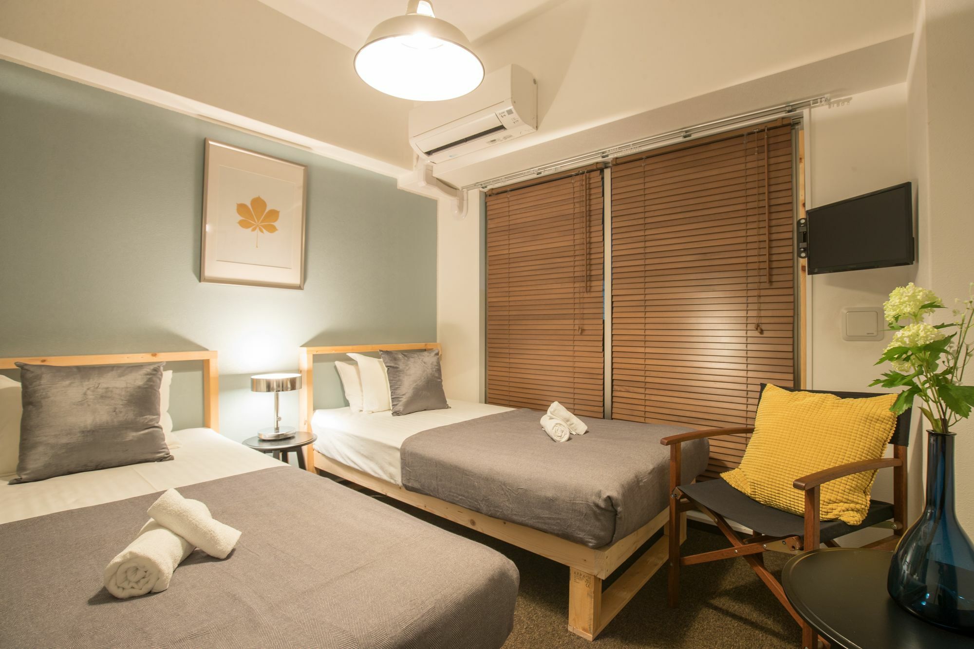 Uro Apartment Осака Екстериор снимка